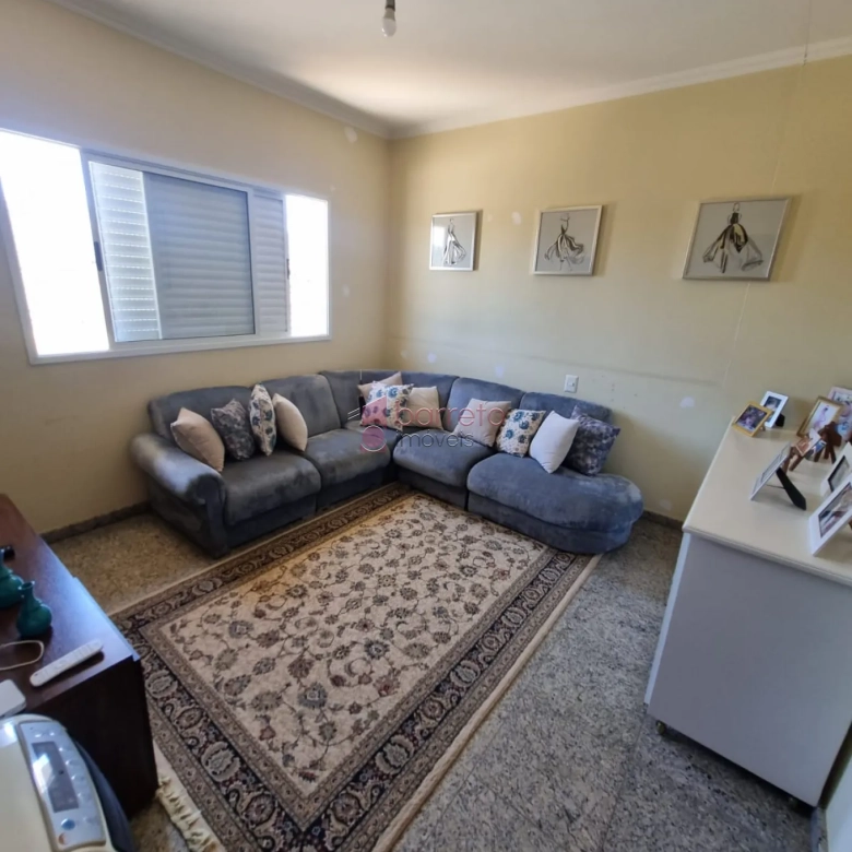 CASA ALTO PADRÃO À VENDA NO CONDOMÍNIO TERRAS DE SÃO CARLOS – JUNDIAÍ/SP