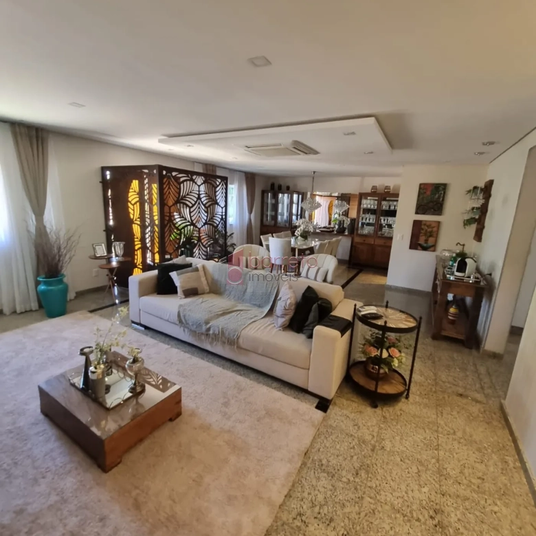 CASA ALTO PADRÃO À VENDA NO CONDOMÍNIO TERRAS DE SÃO CARLOS – JUNDIAÍ/SP