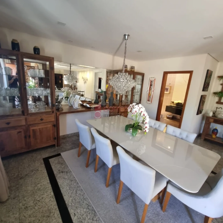 CASA ALTO PADRÃO À VENDA NO CONDOMÍNIO TERRAS DE SÃO CARLOS – JUNDIAÍ/SP