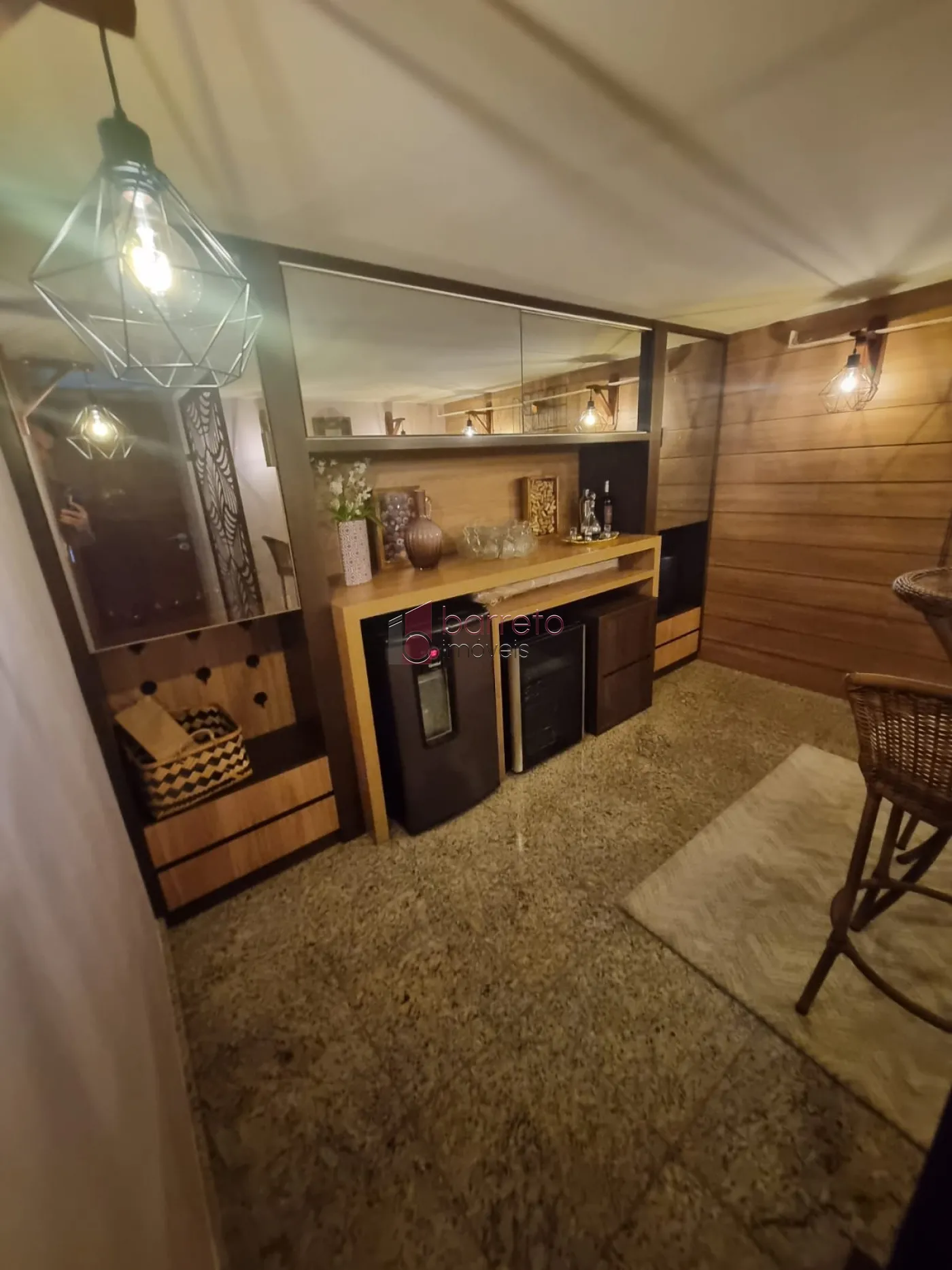 CASA ALTO PADRÃO À VENDA NO CONDOMÍNIO TERRAS DE SÃO CARLOS – JUNDIAÍ/SP