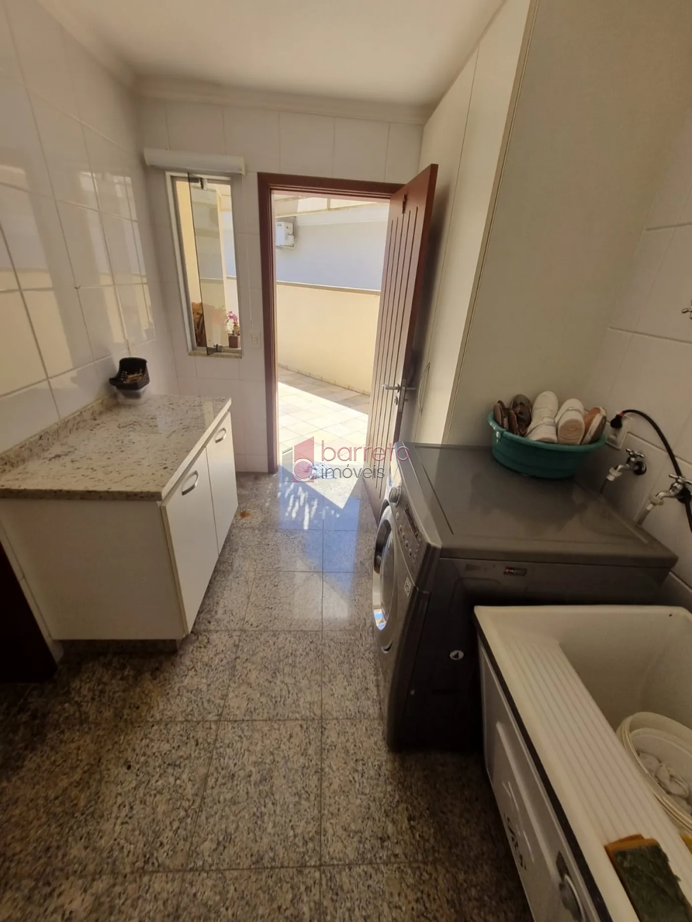 CASA ALTO PADRÃO À VENDA NO CONDOMÍNIO TERRAS DE SÃO CARLOS – JUNDIAÍ/SP