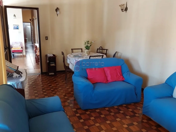 CASA PARA VENDA NO BAIRRO DO ANHANGABAÚ EM JUNDIAÍ/SP