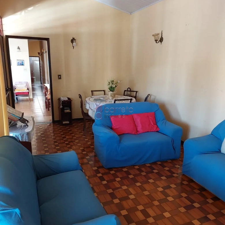 CASA PARA VENDA NO BAIRRO DO ANHANGABAÚ EM JUNDIAÍ/SP