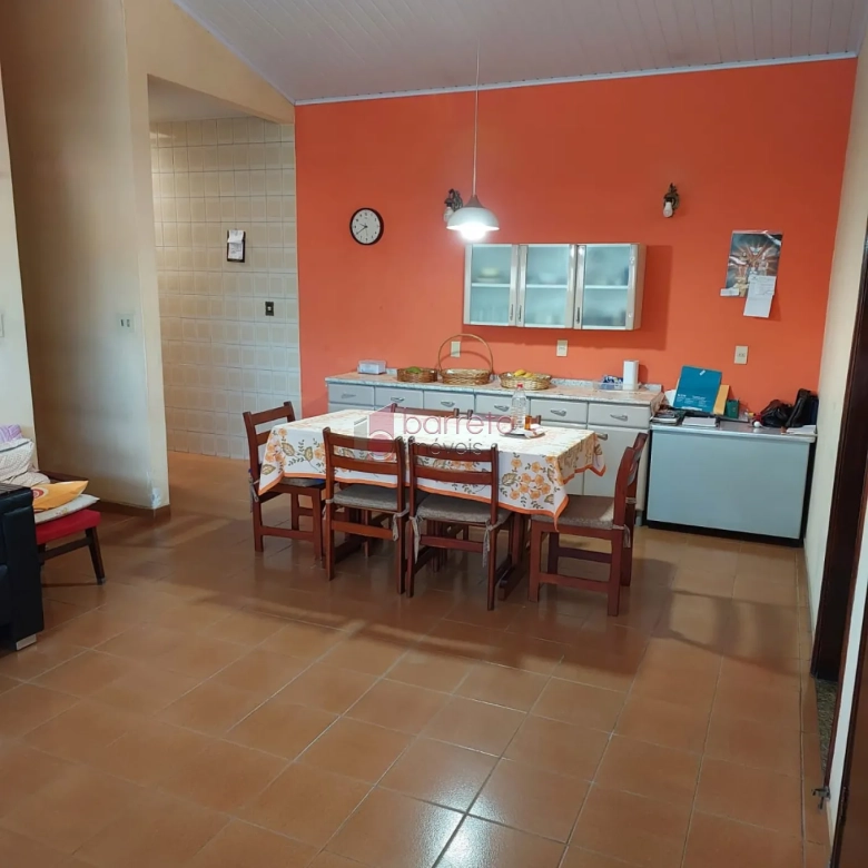 CASA PARA VENDA NO BAIRRO DO ANHANGABAÚ EM JUNDIAÍ/SP