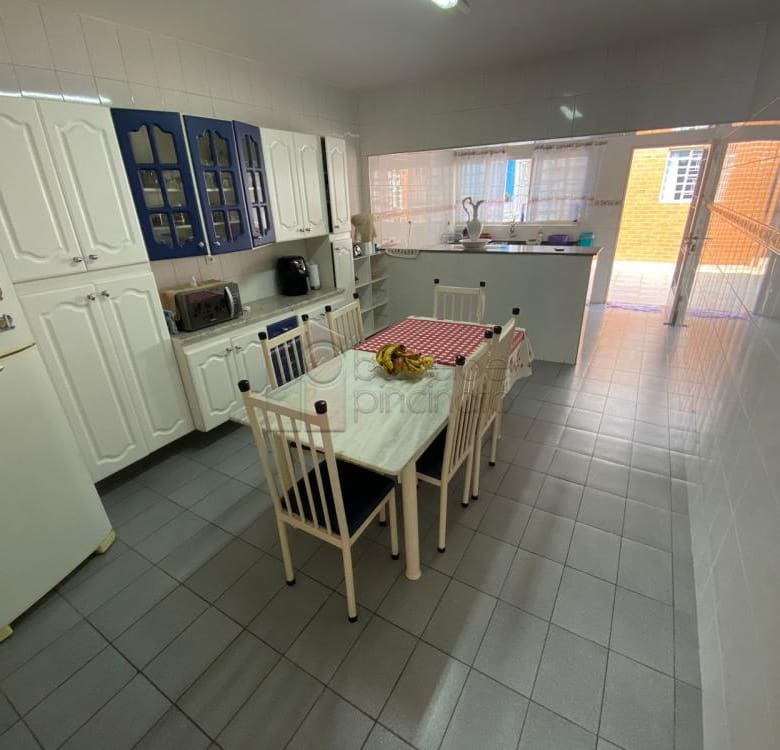 CASA COM EDÍCULA PARA VENDA CIDADE NOVA I – JUNDIAÍ -SP