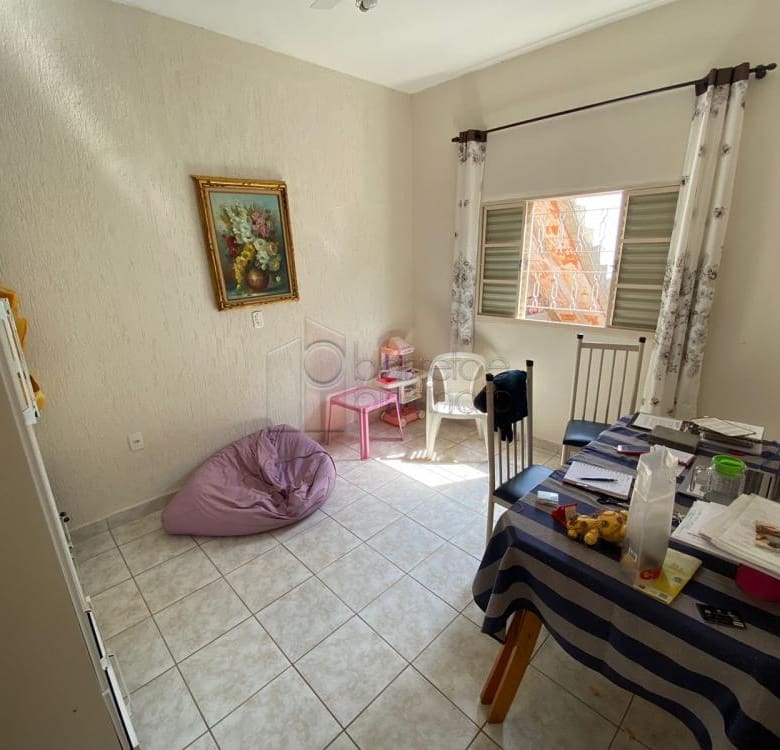 CASA COM EDÍCULA PARA VENDA CIDADE NOVA I – JUNDIAÍ -SP