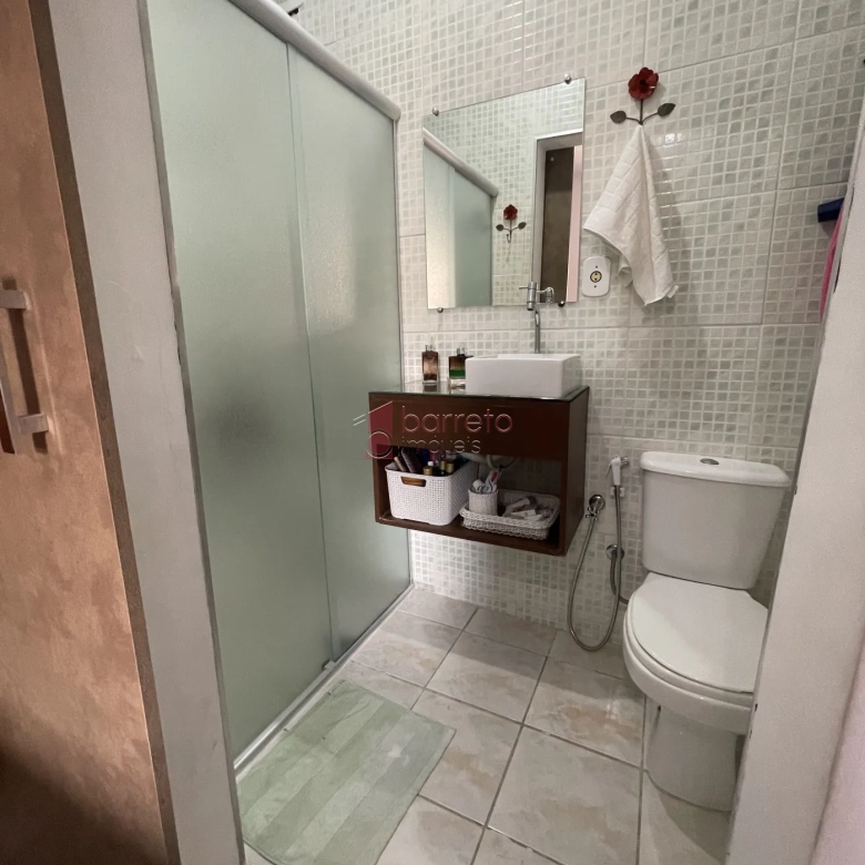 CASA COM EDÍCULA À VENDA NO BAIRRO CIDADE NOVA I EM JUNDIAÍ/SP
