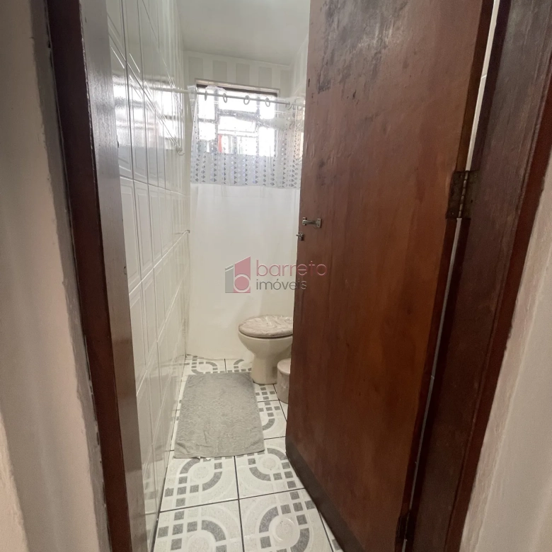 CASA COM EDÍCULA À VENDA NO BAIRRO CIDADE NOVA I EM JUNDIAÍ/SP