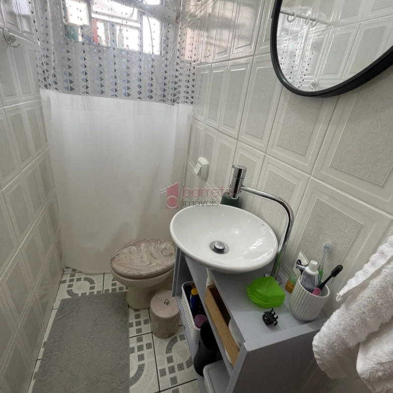 CASA COM EDÍCULA À VENDA NO BAIRRO CIDADE NOVA I EM JUNDIAÍ/SP