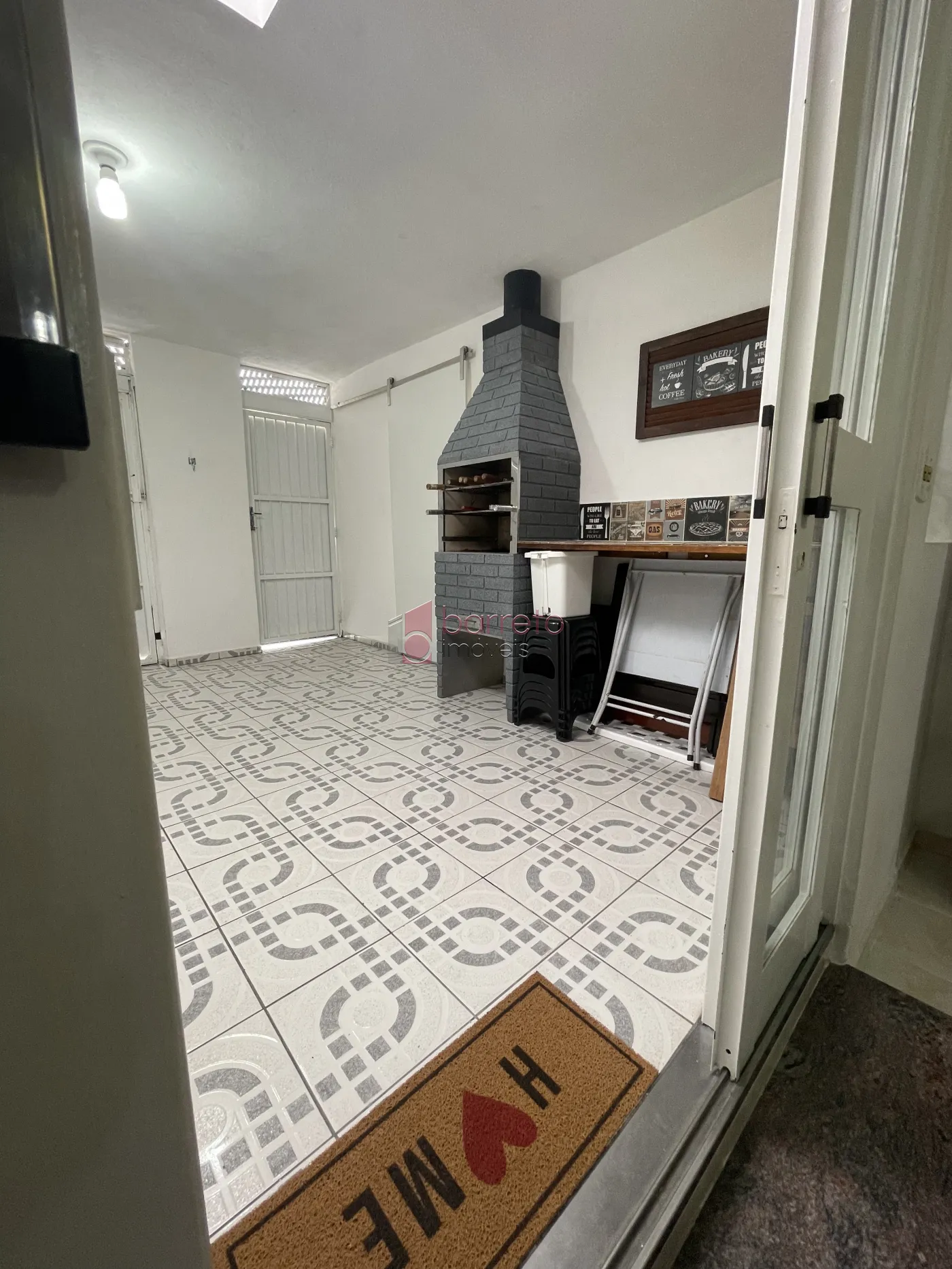 CASA COM EDÍCULA À VENDA NO BAIRRO CIDADE NOVA I EM JUNDIAÍ/SP