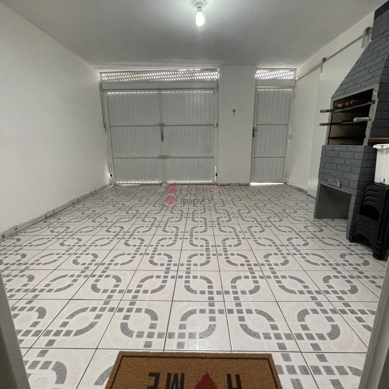 CASA COM EDÍCULA À VENDA NO BAIRRO CIDADE NOVA I EM JUNDIAÍ/SP