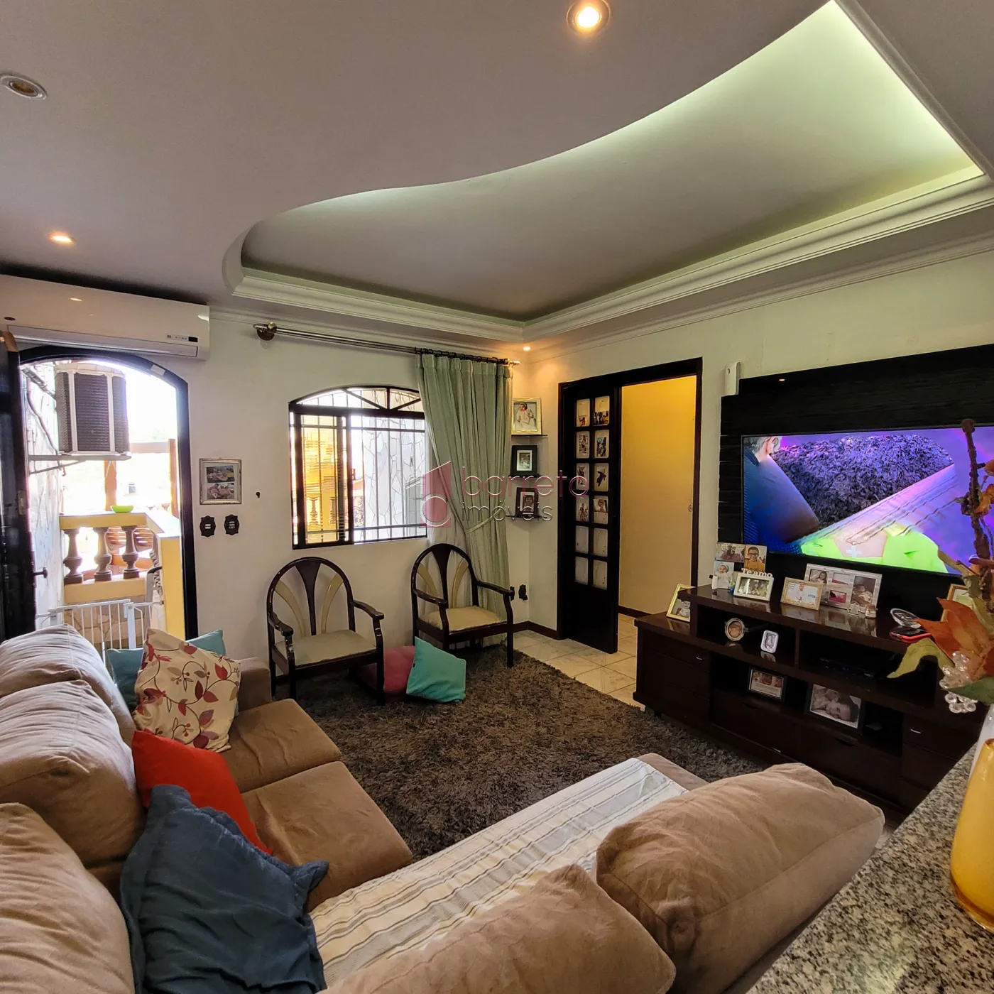 CASA À VENDA NO JARDIM ESTÁDIO  JUNDIAÍ – SP