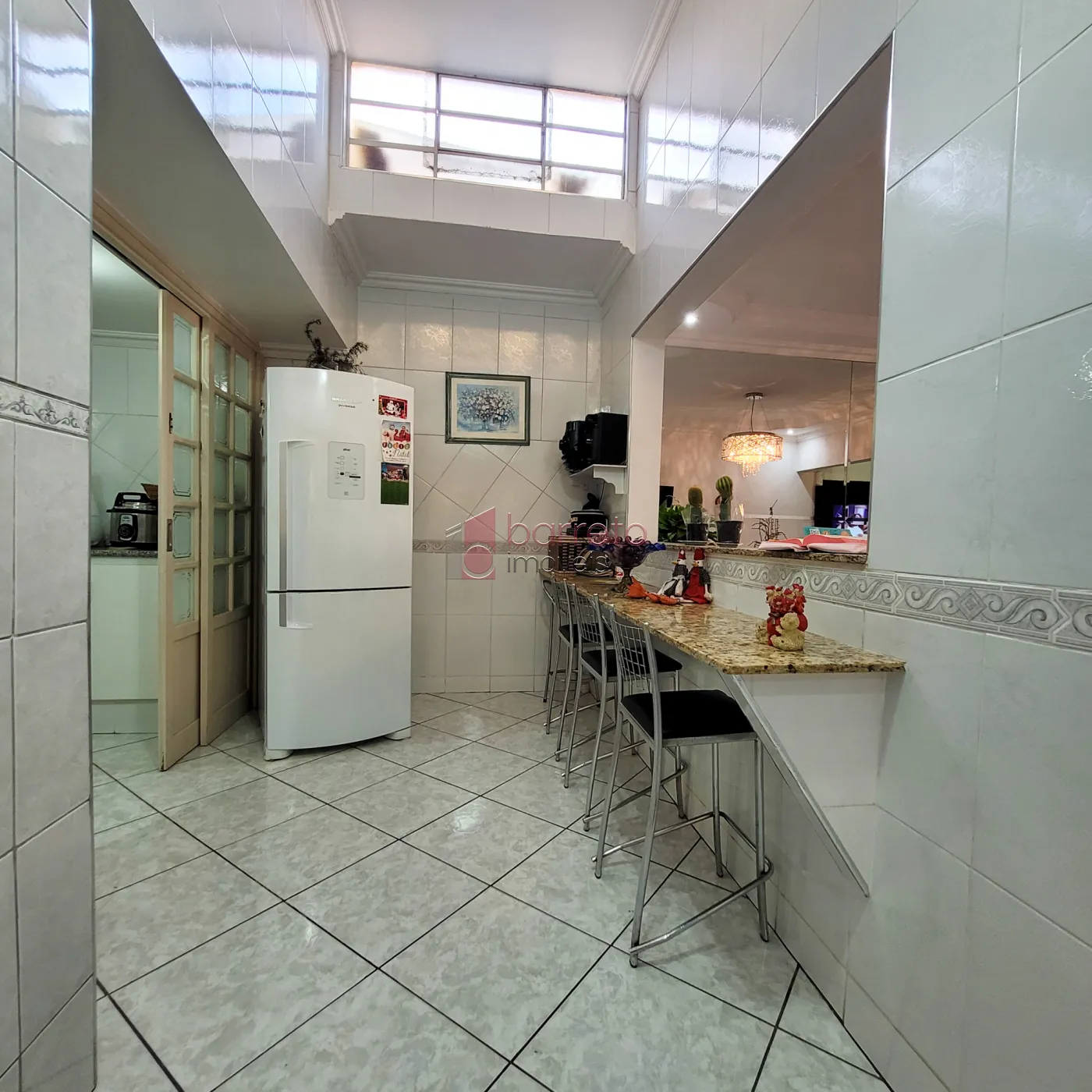 CASA À VENDA NO JARDIM ESTÁDIO  JUNDIAÍ – SP