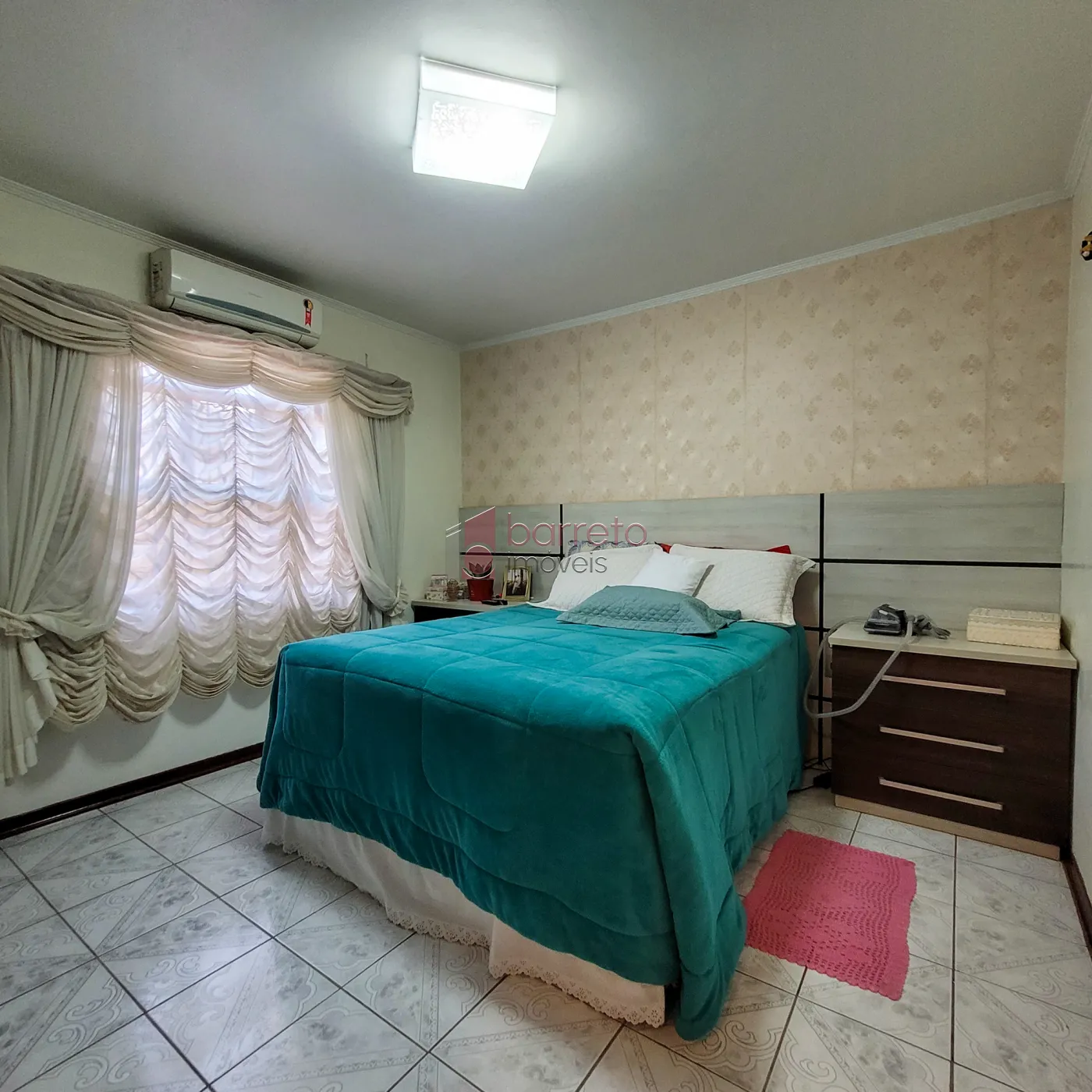 CASA À VENDA NO JARDIM ESTÁDIO  JUNDIAÍ – SP
