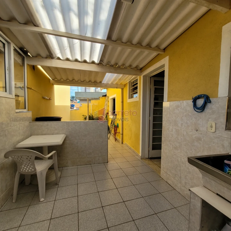 SOBRADO À VENDA NO BAIRRO JARDIM ESTÁDIO – JUNDIAÍ/SP