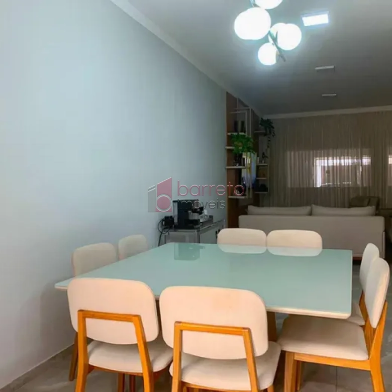 CASA À VENDA NO JARDIM MARAMBAIA, JUNDIAÍ/SP
