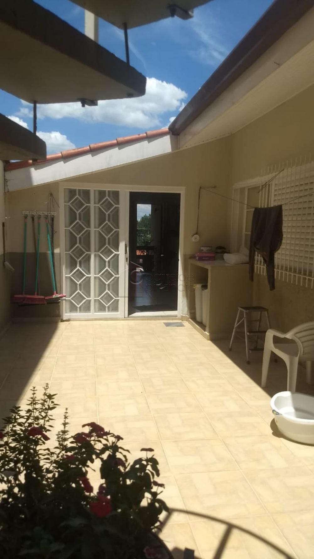SOBRADO PARA VENDA E LOCAÇÃO NO BAIRRO JARDIM MESSINA – JUNDIAÍ/SP