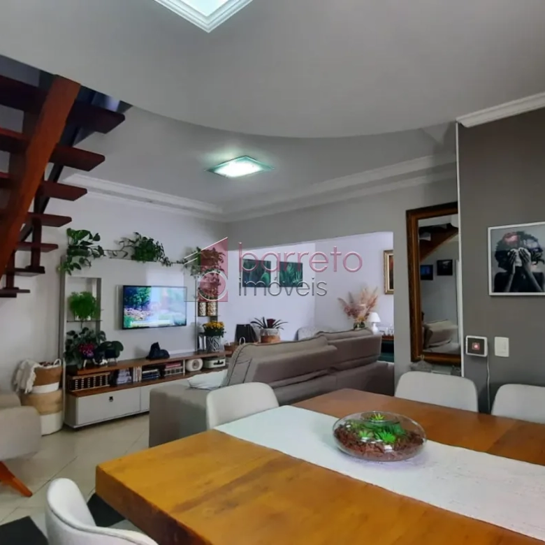 CASA À VENDA NO PARQUE DA COLÔNIA EM JUNDIAÍ/SP