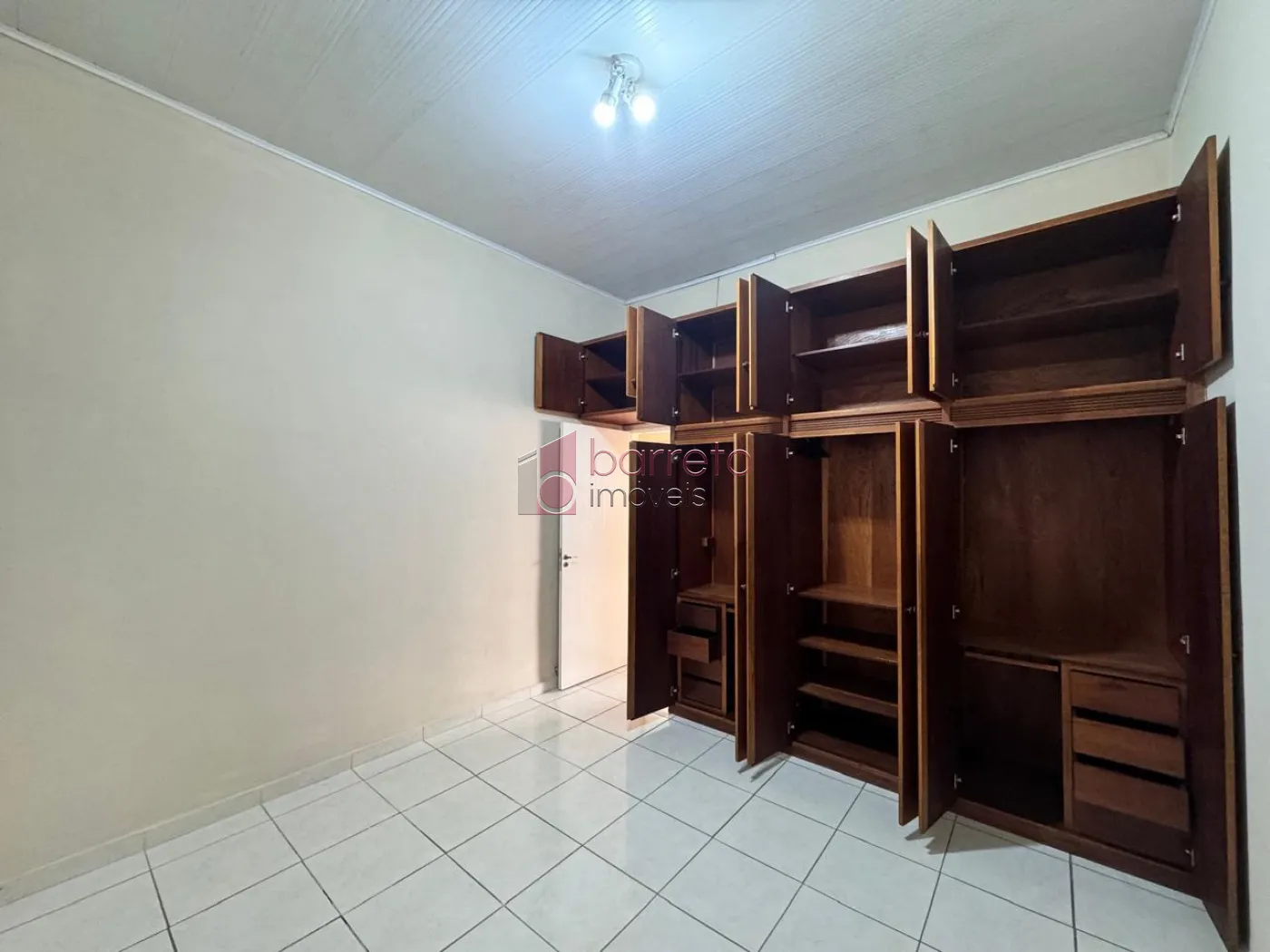 CASA TÉRREA PARA VENDA NO BAIRRO VILA ARENS II EM JUNDIAÍ/SP