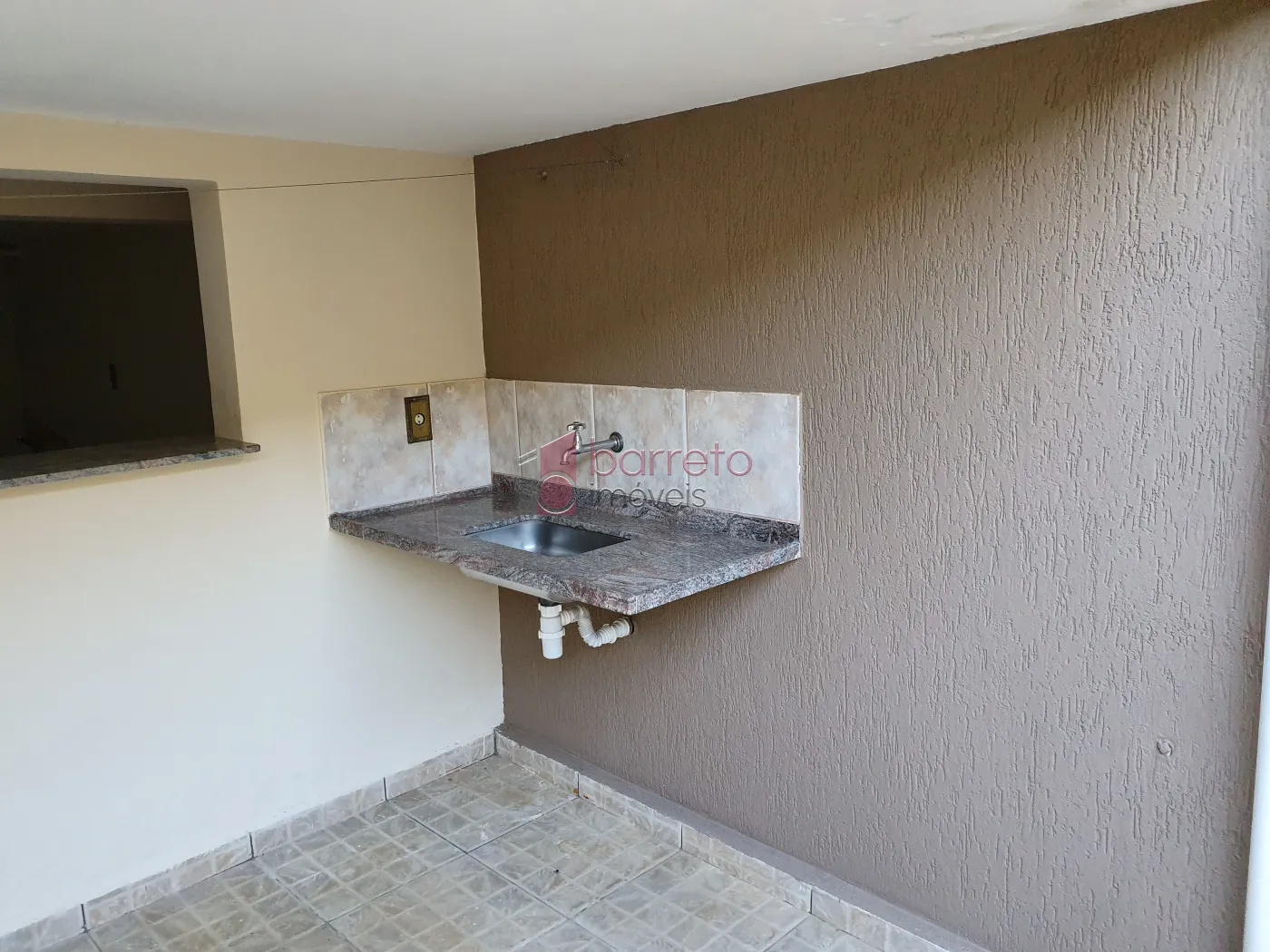 CASA À VENDA NO BAIRRO VILA GALVÃO EM JUNDIAÍ/SP
