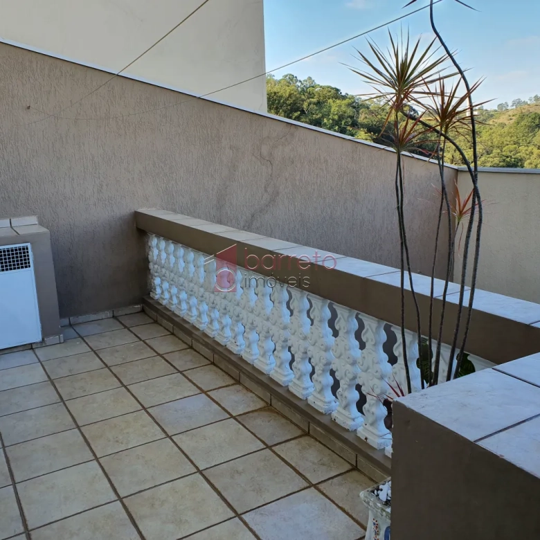 CASA À VENDA NO BAIRRO VILA GALVÃO EM JUNDIAÍ/SP