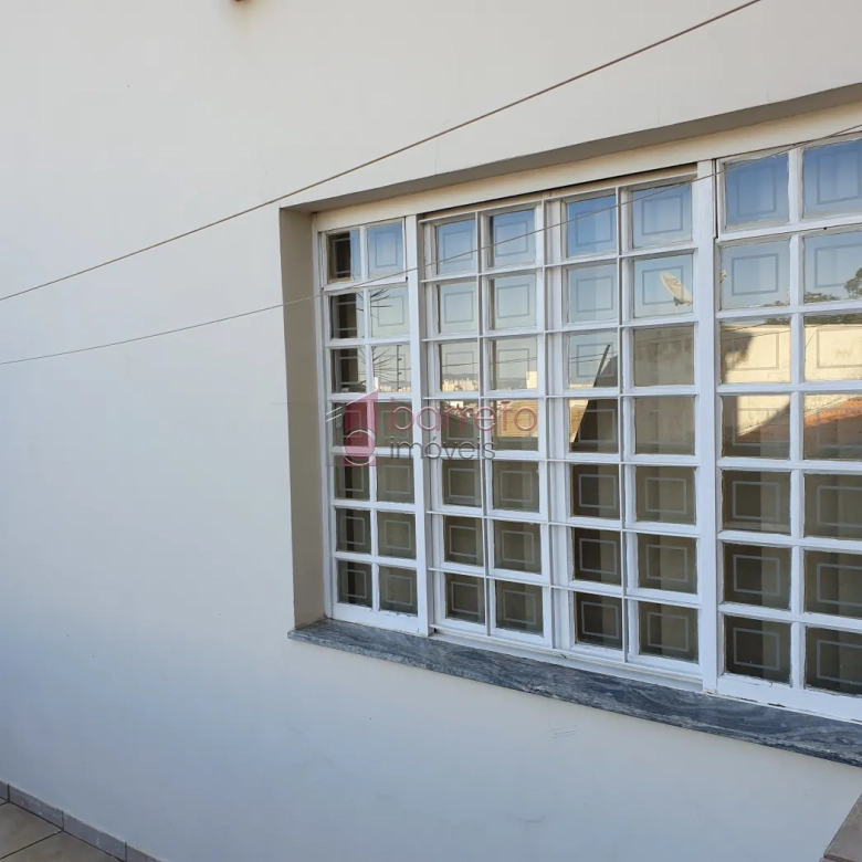 CASA À VENDA NO BAIRRO VILA GALVÃO EM JUNDIAÍ/SP