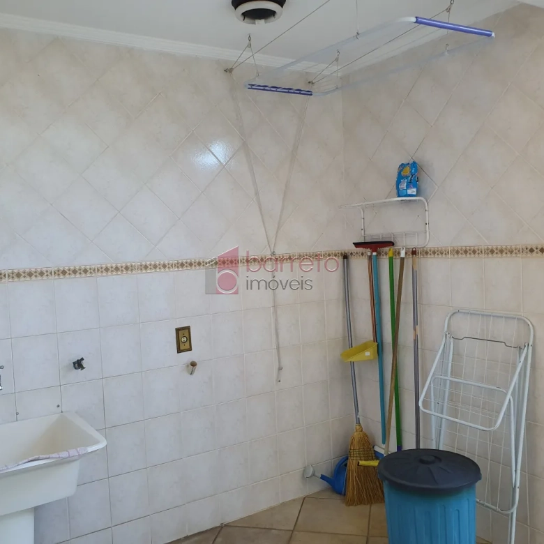 CASA À VENDA NO BAIRRO VILA GALVÃO EM JUNDIAÍ/SP