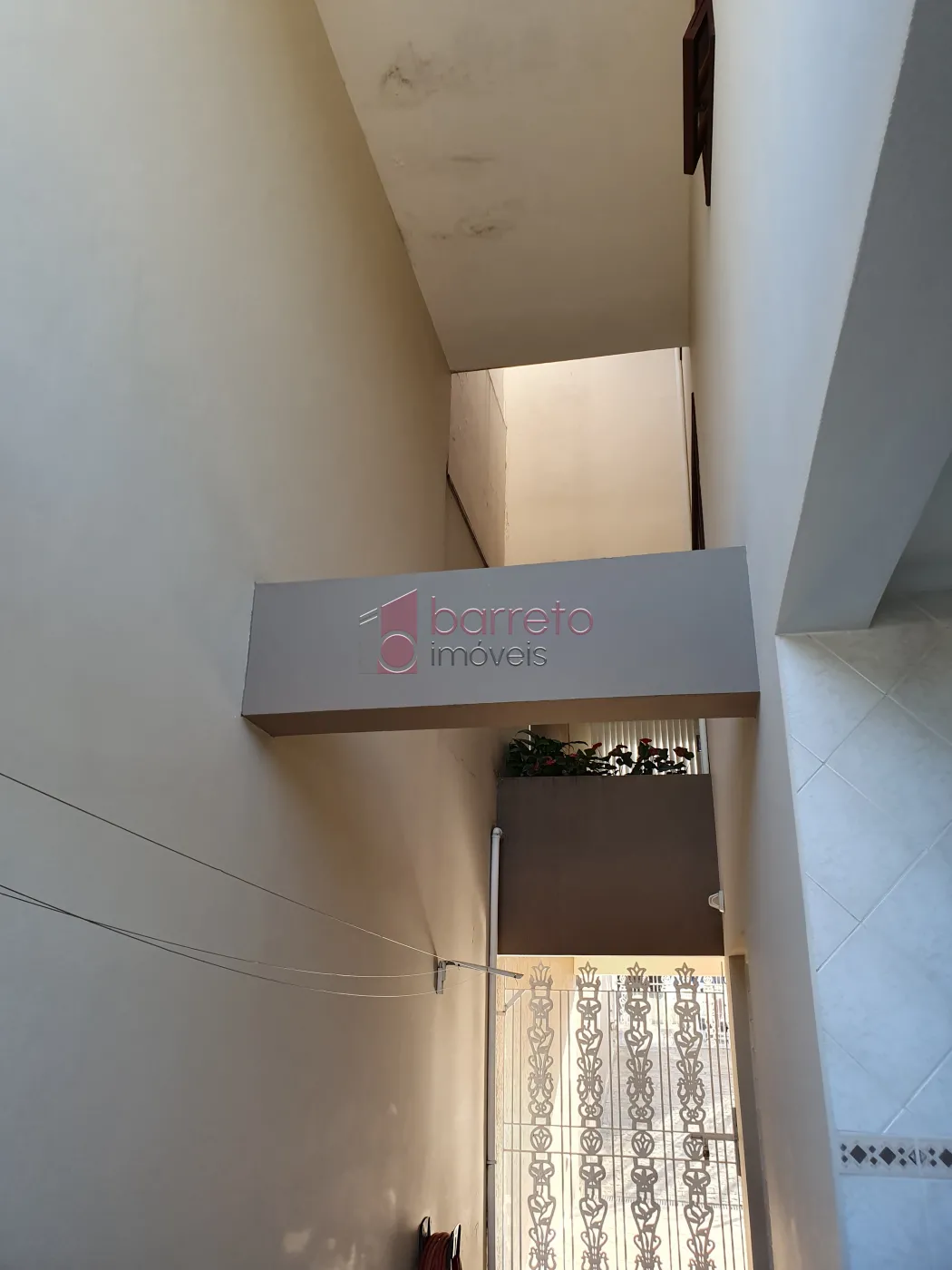 CASA À VENDA NO BAIRRO VILA GALVÃO EM JUNDIAÍ/SP