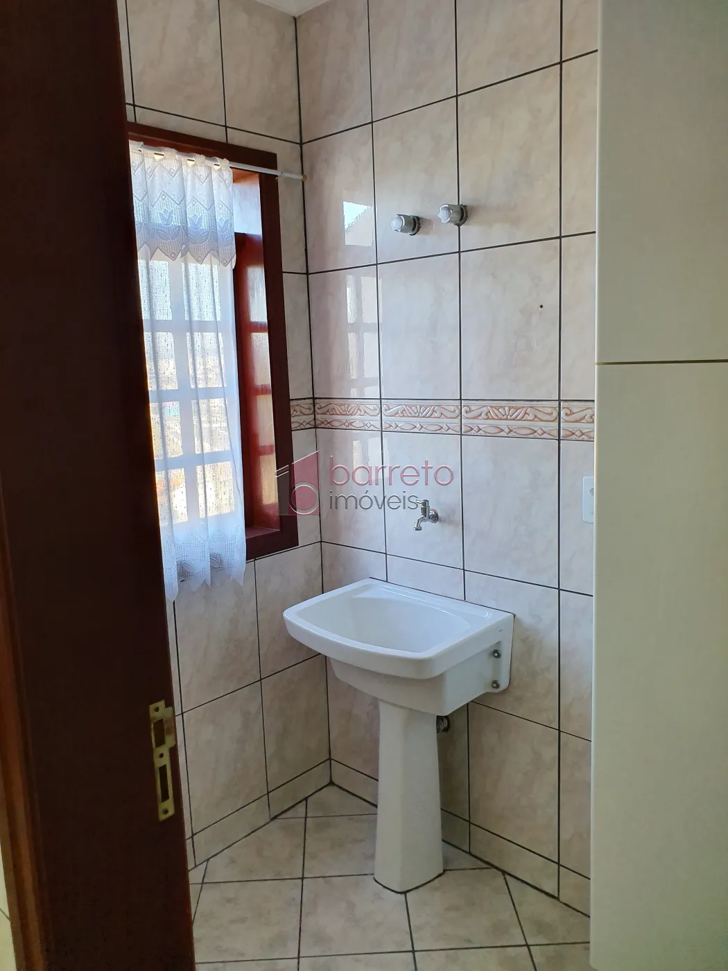 CASA À VENDA NO BAIRRO VILA GALVÃO EM JUNDIAÍ/SP