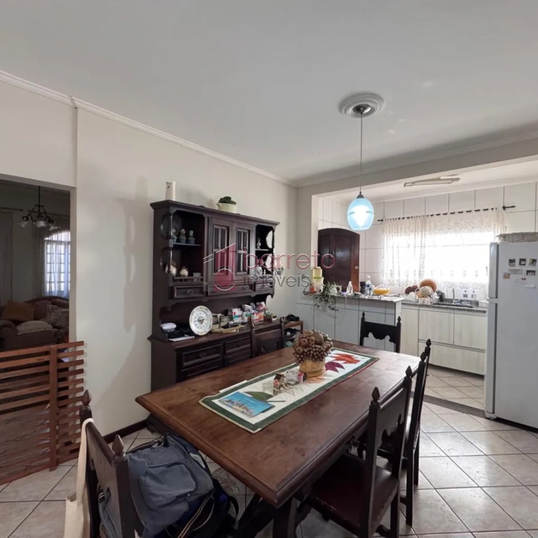 SOBRADO À VENDA NO BAIRRO CIDADE NOVA – JUNDIAÍ/SP