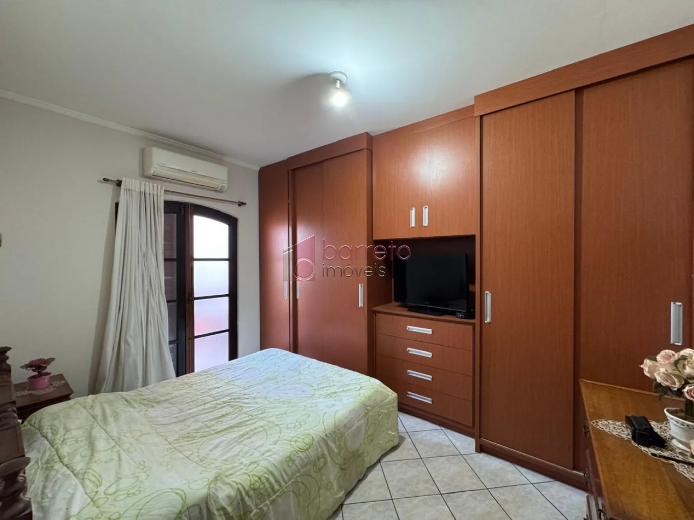 SOBRADO À VENDA NO BAIRRO CIDADE NOVA – JUNDIAÍ/SP