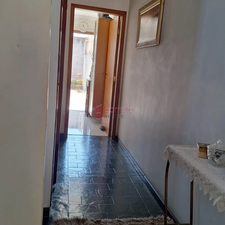 CASA À VENDA NO JARDIM TULIPAS EM JUNDIAÍ/SP