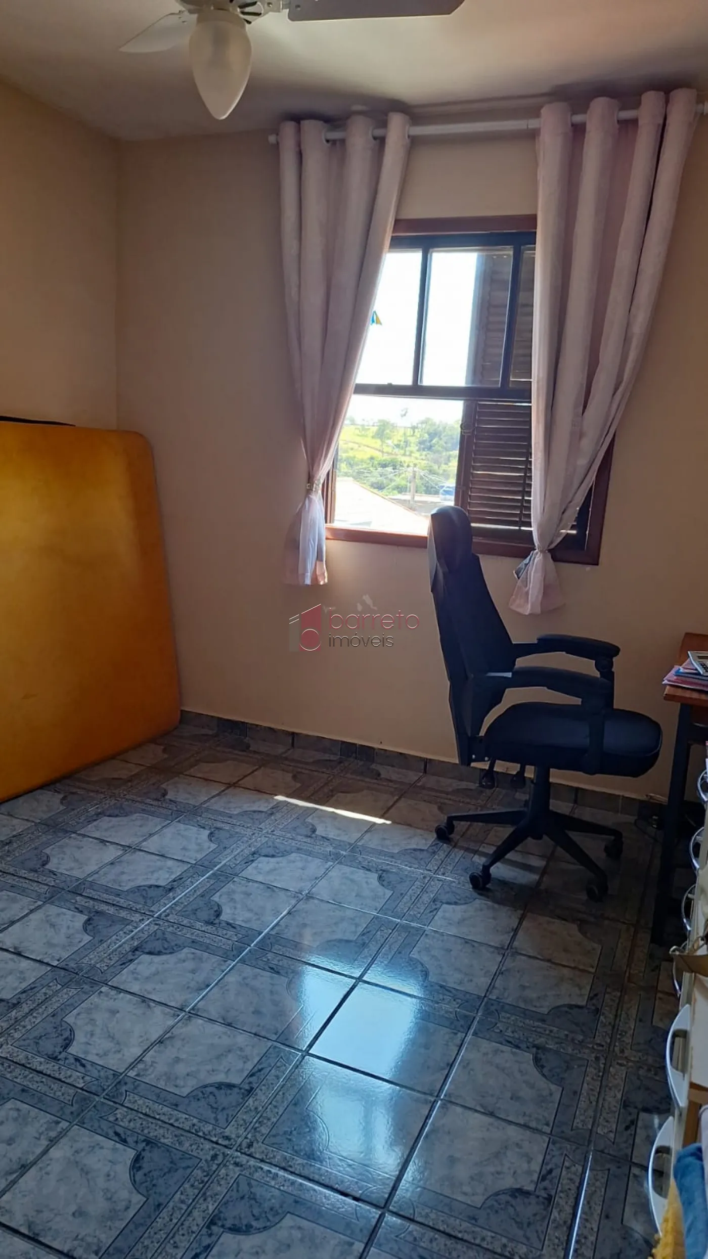 CASA À VENDA NO JARDIM TULIPAS EM JUNDIAÍ/SP