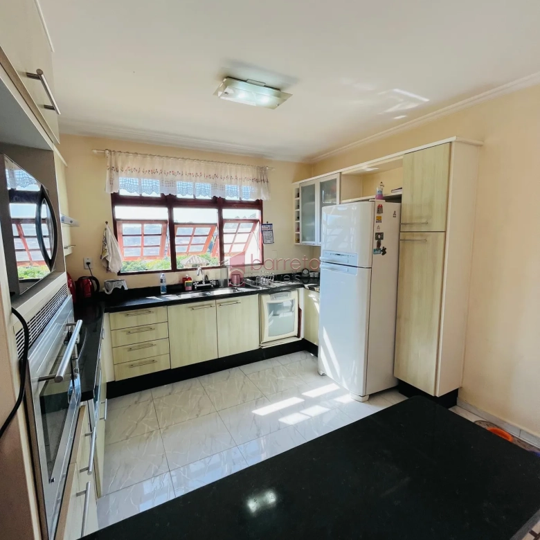 SOBRADO MOBILIADO PARA VENDA NO BAIRRO CIDADE JARDIM I – JUNDIAÍ/SP