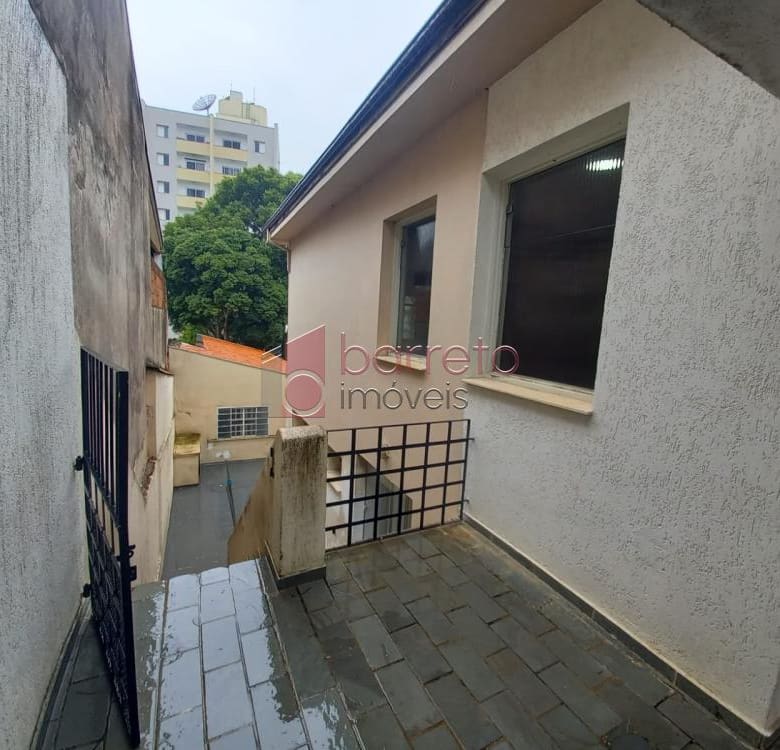 CASA SOBRADO PARA VENDA/LOCAÇÃO, NO BAIRRO VILA MUNICIPAL, NA REGIÃO CENTRAL DE JUNDIAÍ/SP