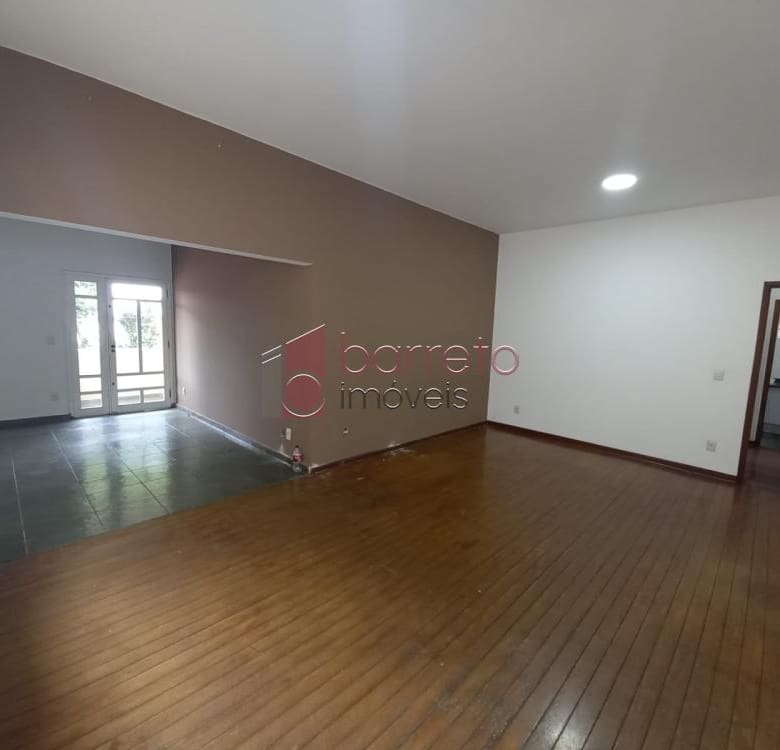 CASA SOBRADO PARA VENDA/LOCAÇÃO, NO BAIRRO VILA MUNICIPAL, NA REGIÃO CENTRAL DE JUNDIAÍ/SP