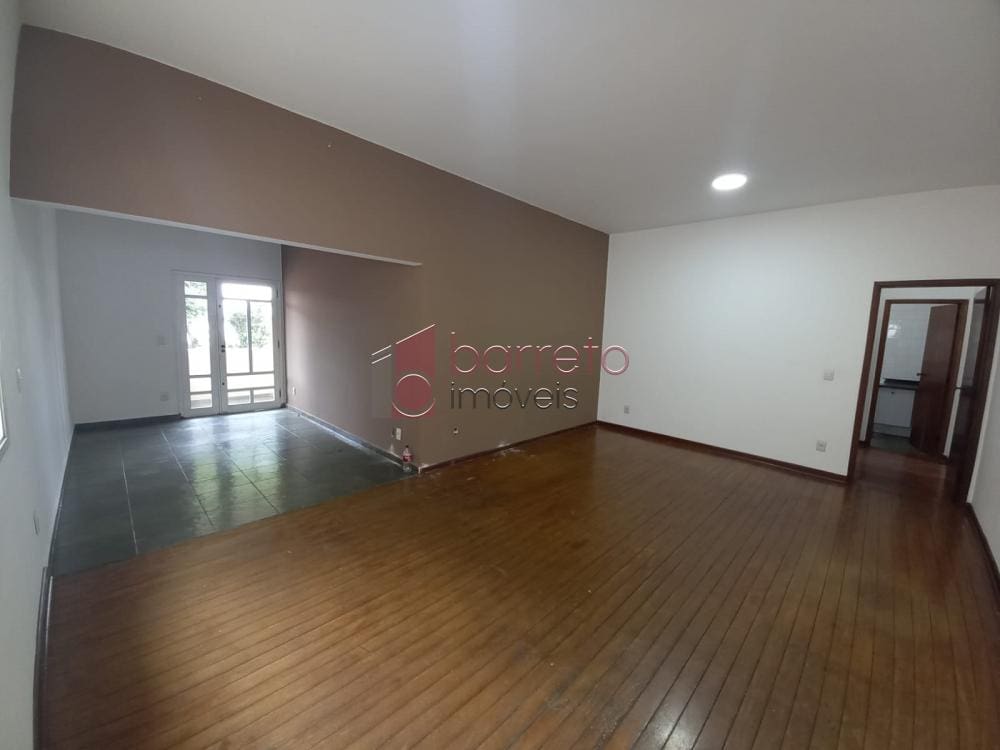 CASA SOBRADO PARA VENDA/LOCAÇÃO, NO BAIRRO VILA MUNICIPAL, NA REGIÃO CENTRAL DE JUNDIAÍ/SP