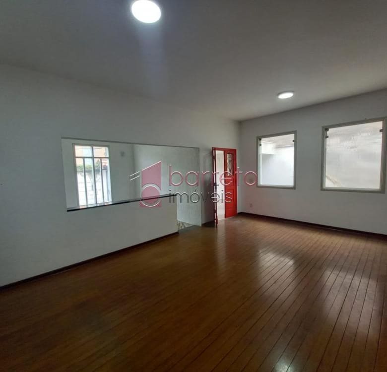 CASA SOBRADO PARA VENDA/LOCAÇÃO, NO BAIRRO VILA MUNICIPAL, NA REGIÃO CENTRAL DE JUNDIAÍ/SP