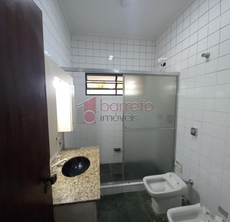 CASA SOBRADO PARA VENDA/LOCAÇÃO, NO BAIRRO VILA MUNICIPAL, NA REGIÃO CENTRAL DE JUNDIAÍ/SP
