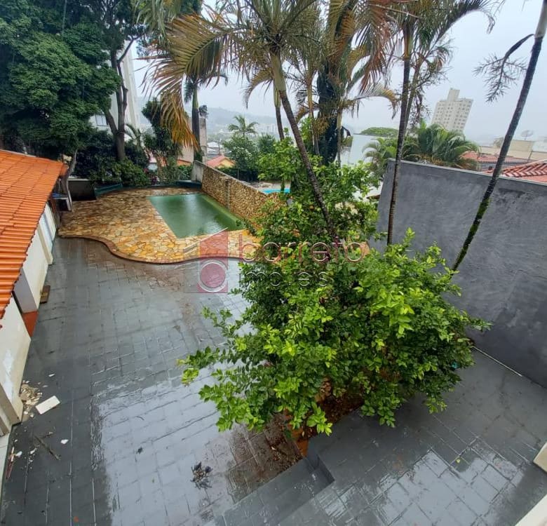 CASA SOBRADO PARA VENDA/LOCAÇÃO, NO BAIRRO VILA MUNICIPAL, NA REGIÃO CENTRAL DE JUNDIAÍ/SP