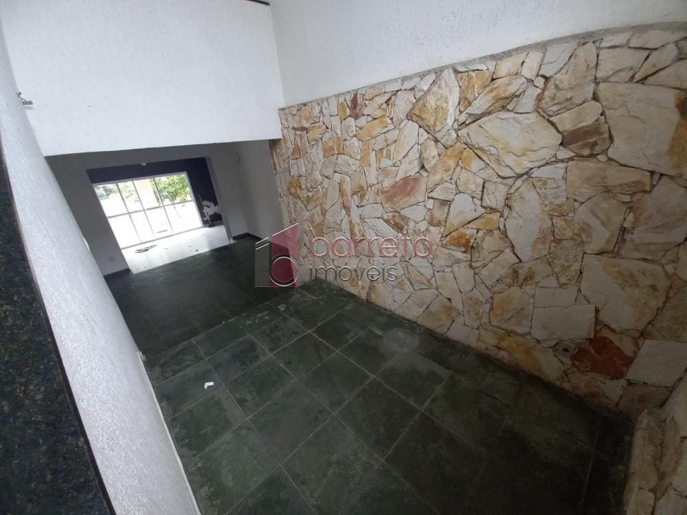 CASA SOBRADO PARA VENDA/LOCAÇÃO, NO BAIRRO VILA MUNICIPAL, NA REGIÃO CENTRAL DE JUNDIAÍ/SP