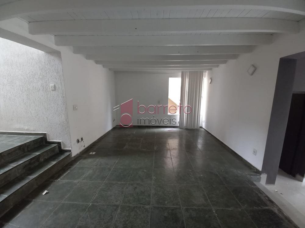 CASA SOBRADO PARA VENDA/LOCAÇÃO, NO BAIRRO VILA MUNICIPAL, NA REGIÃO CENTRAL DE JUNDIAÍ/SP
