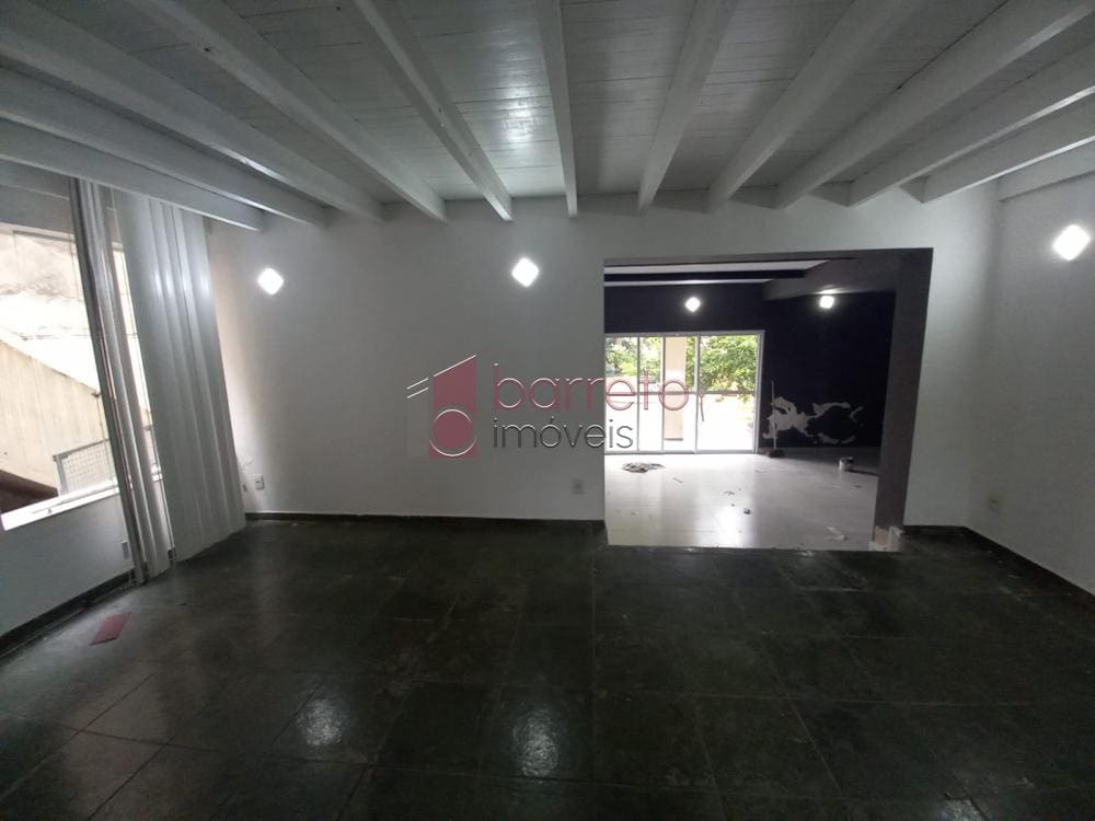 CASA SOBRADO PARA VENDA/LOCAÇÃO, NO BAIRRO VILA MUNICIPAL, NA REGIÃO CENTRAL DE JUNDIAÍ/SP