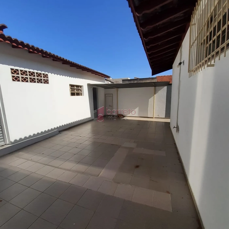 CASA TÉRREA À VENDA NA JARDIM RIO BRANCO EM JUNDIAÍ/SP