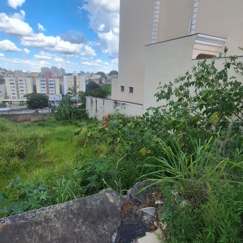 ÁREA PARA  LOCAÇÃO LOCALIZADO NO BAIRRO ANHANGABAÚ EM JUNDIAÍ/SP