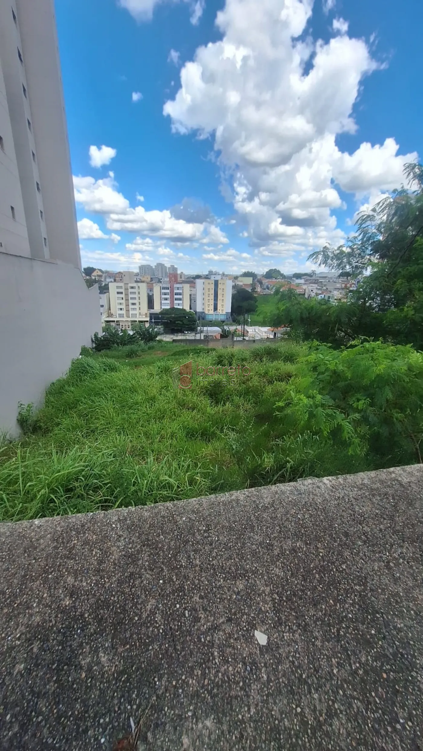 ÁREA PARA  LOCAÇÃO LOCALIZADO NO BAIRRO ANHANGABAÚ EM JUNDIAÍ/SP