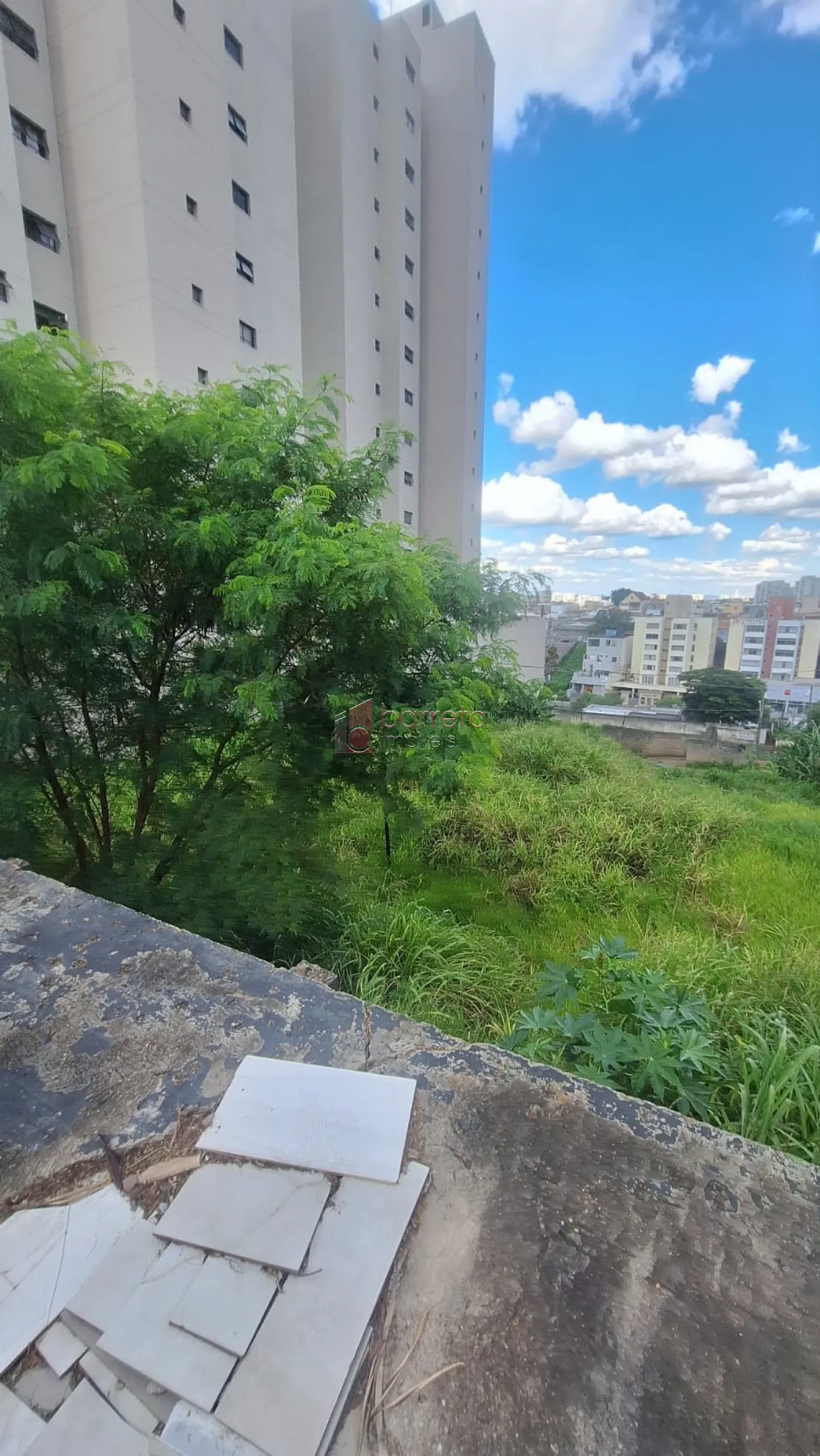 ÁREA PARA  LOCAÇÃO LOCALIZADO NO BAIRRO ANHANGABAÚ EM JUNDIAÍ/SP