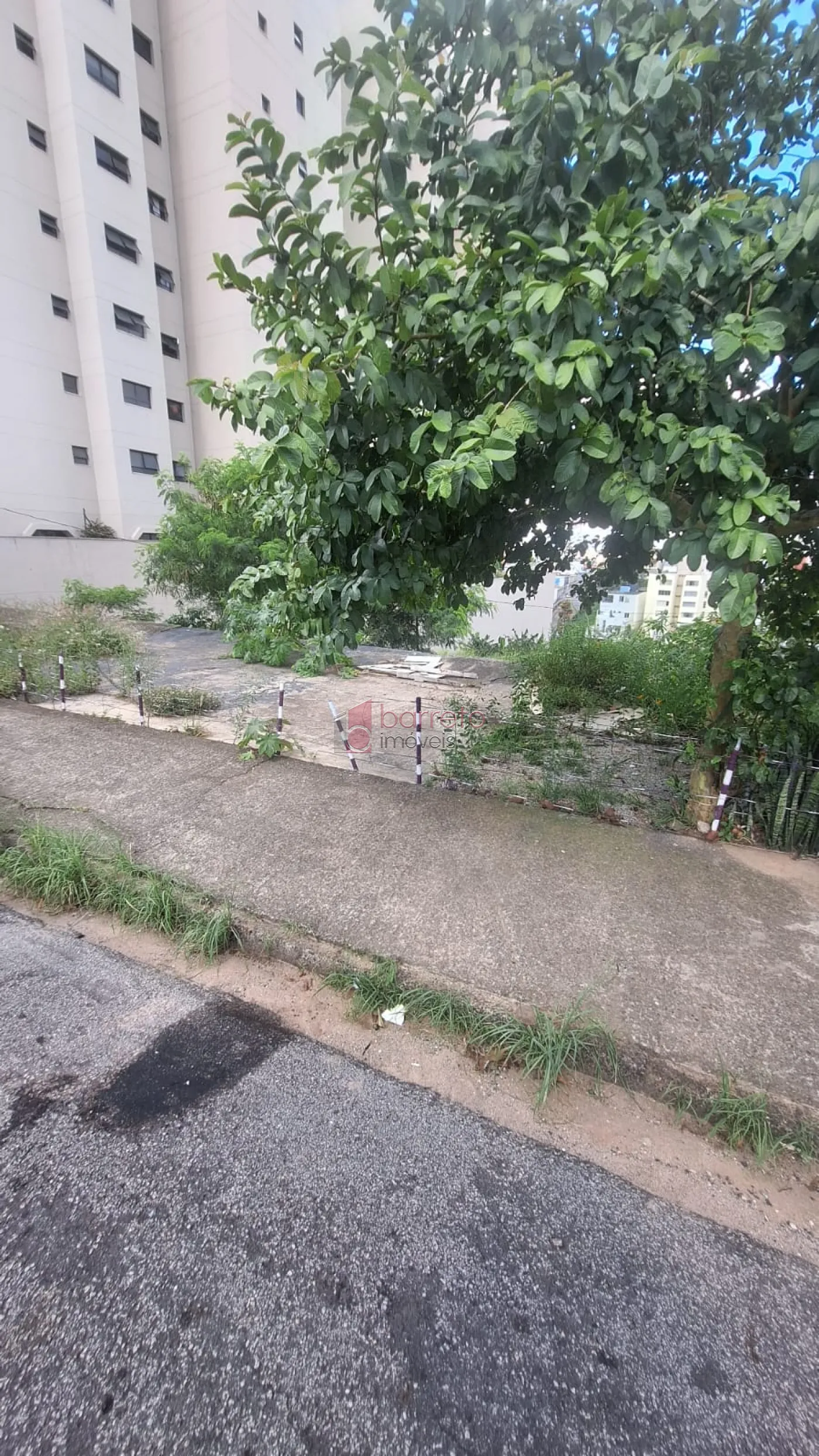 ÁREA PARA  LOCAÇÃO LOCALIZADO NO BAIRRO ANHANGABAÚ EM JUNDIAÍ/SP