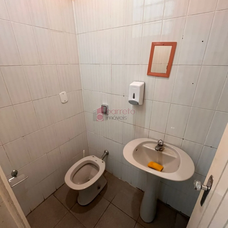 SALÃO COMERCIAL PARA LOCAÇÃO E VENDA NO CENTRO – JUNDIAÍ/SP