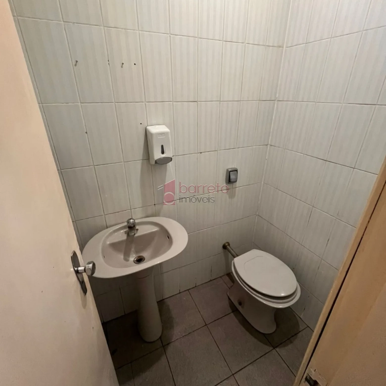 SALÃO COMERCIAL PARA LOCAÇÃO E VENDA NO CENTRO – JUNDIAÍ/SP